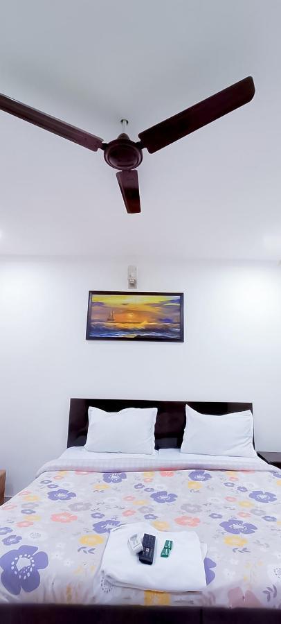 نيودلهي Hotel Tom - Jungpura Chruch Road المظهر الخارجي الصورة